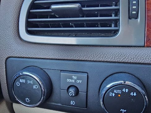 Used 2012 Chevrolet Silverado 1500 LTZ w/ LTZ Plus Package image 17