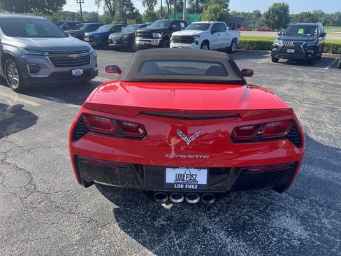 Used 2017 Chevrolet Corvette Stingray Convertible RWD image 6