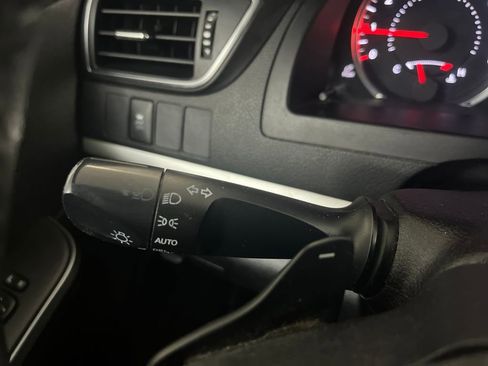 Used 2017 Toyota Camry SE image 61