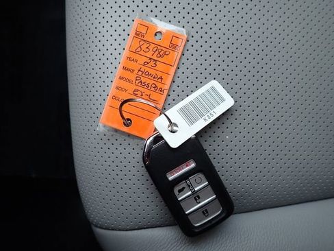 Used 2023 Honda Passport EX-L image 30