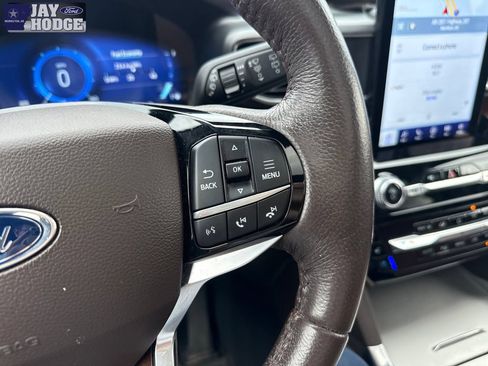 Used 2022 Ford Explorer King Ranch AWD/4WD image 37