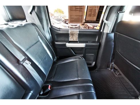 Used 2018 Ford F250 Lariat w/ Lariat Ultimate Package AWD/4WD image 12