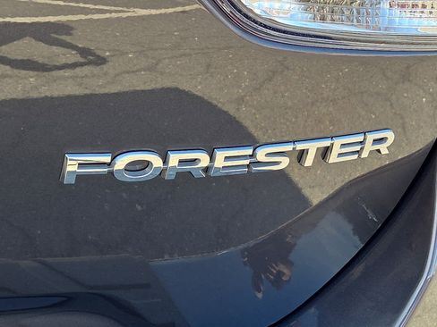 Used 2023 Subaru Forester Premium AWD/4WD image 32