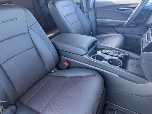 New 2026 Honda Ridgeline Black Edition image 6
