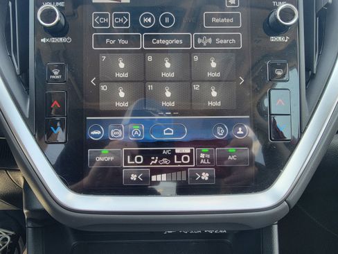 Used 2024 Subaru Crosstrek 2.0i Premium image 23