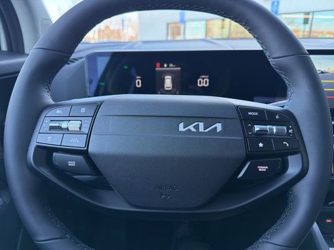 New 2026 Kia Sportage EX image 37
