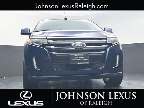 Used 2011 Ford Edge Sport w/ Driver Entry Pkg image 16