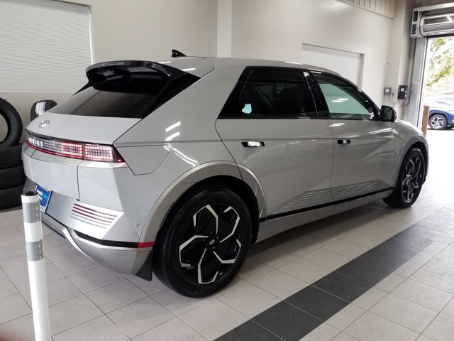 Certified 2024 Hyundai Ioniq 5 Limited RWD image 19