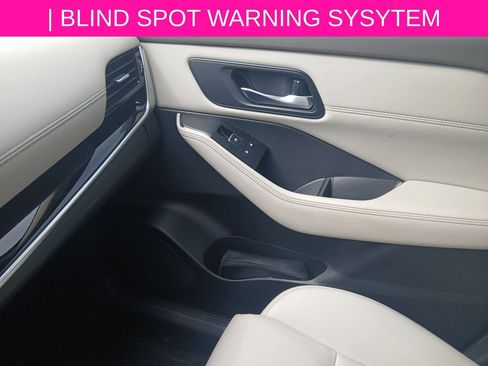 Certified 2023 Nissan Rogue SL w/ SL Premium Package image 15