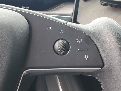 Used 2023 Tesla Model X AWD/4WD image 25