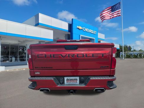 Used 2023 Chevrolet Silverado 1500 RST w/ Z71 Off-Road Package AWD/4WD image 4