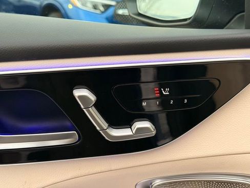 New 2026 Mercedes-Benz C 300 4MATIC Sedan image 18