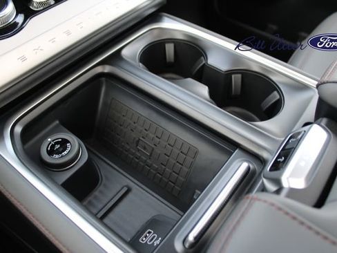 New 2025 Ford Expedition Max Active image 14