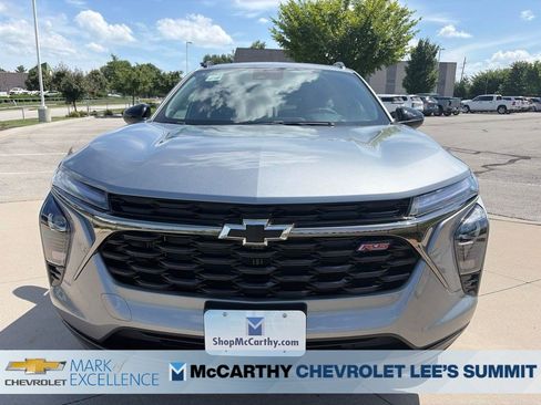 New 2026 Chevrolet Trax RS FWD image 3