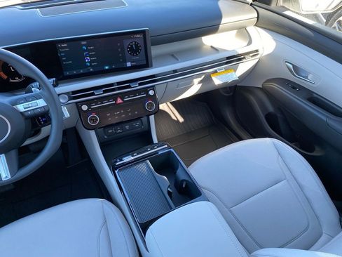 New 2026 Hyundai Tucson Blue SE AWD/4WD image 33