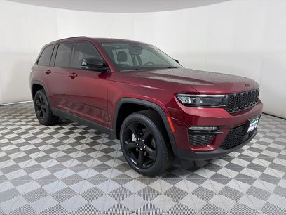 Used 2023 Jeep Grand Cherokee Limited w/ Black Appearance Package