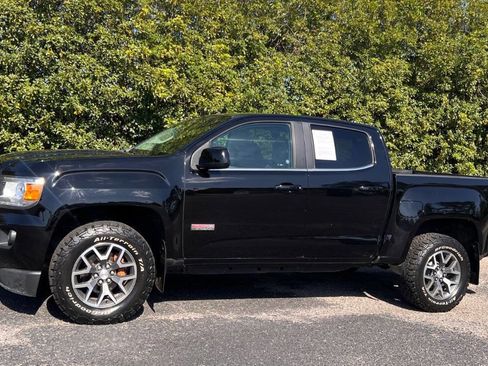 Used 2016 GMC Canyon SLE w/ All Terrain Package AWD/4WD image 3