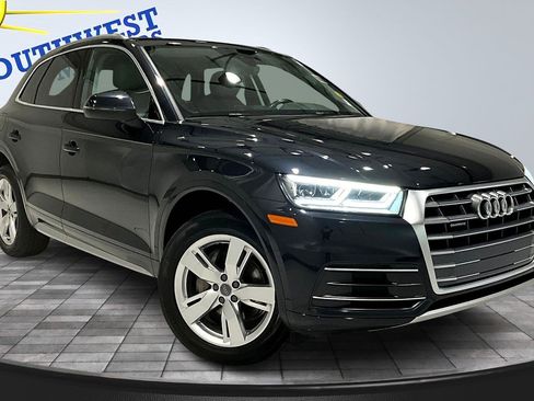 Used 2018 Audi Q5 2.0T Premium Plus w/ Premium Plus Package image 3