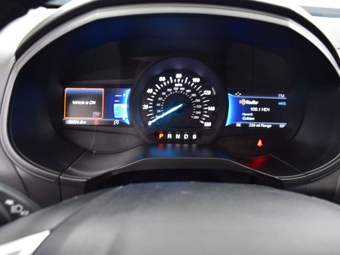 Used 2024 Ford Edge Titanium image 12