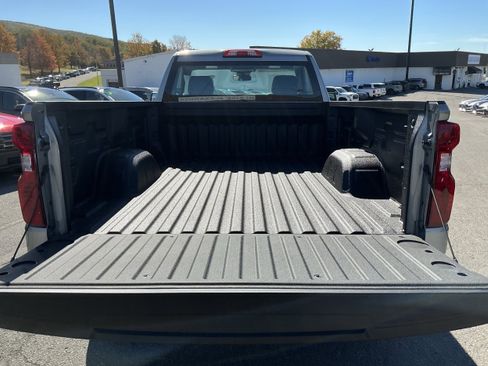 New 2026 Chevrolet Silverado 1500 W/T image 5