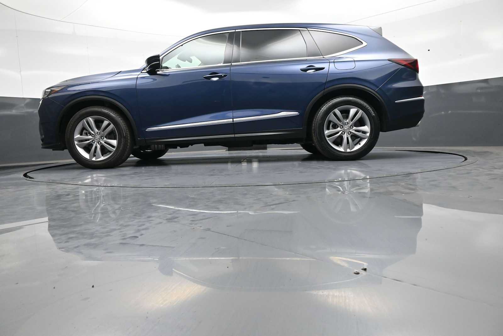 Certified 2025 Acura MDX SH-AWD image 36