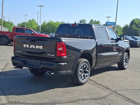 New 2026 RAM 1500 Laramie w/ Laramie Preferred Package AWD/4WD image 4