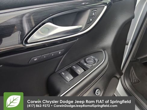 Used 2023 Buick Envision Essence w/ Sport Touring Package image 21