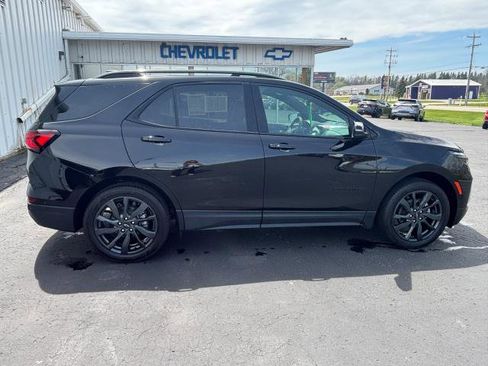 Used 2023 Chevrolet Equinox RS w/ RS Leather Package AWD/4WD image 5