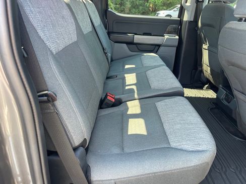 Used 2022 Ford F150 XLT w/ Equipment Group 302A High image 18