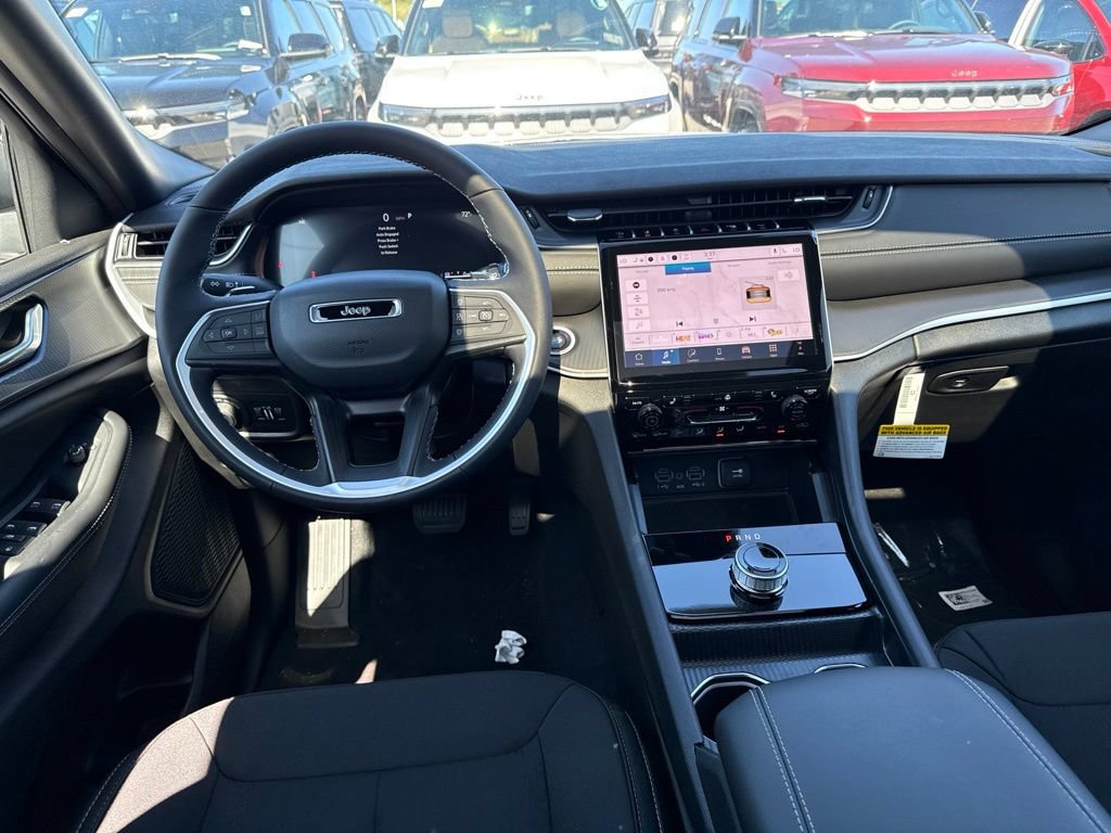 New 2027 Jeep Grand Cherokee Laredo X AWD/4WD image 20