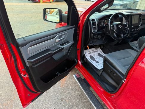Used 2021 RAM 1500 Big Horn RWD image 9