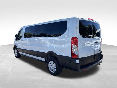 Used 2024 Ford Transit 350 XLT RWD image 4