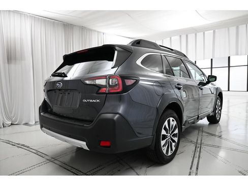Used 2024 Subaru Outback Limited AWD/4WD image 7
