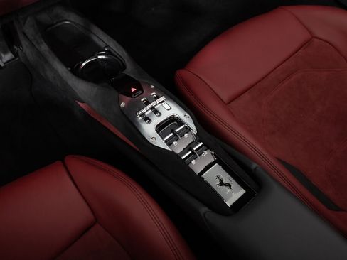 Used 2024 Ferrari 296 GTS RWD image 40