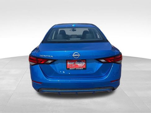 Certified 2025 Nissan Sentra SV FWD image 7