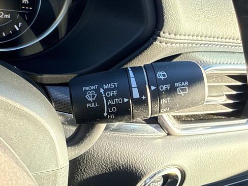 Used 2023 MAZDA CX-5 Carbon Edition image 11