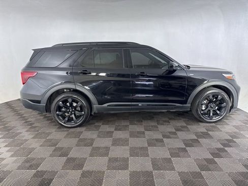 Used 2024 Ford Explorer ST-Line w/ Class IV Trailer Tow Package AWD/4WD image 6