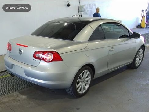Used 2009 Volkswagen Eos Komfort FWD image 2