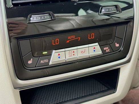 New 2026 BMW X5 xDrive40i w/ Climate Comfort Package image 27