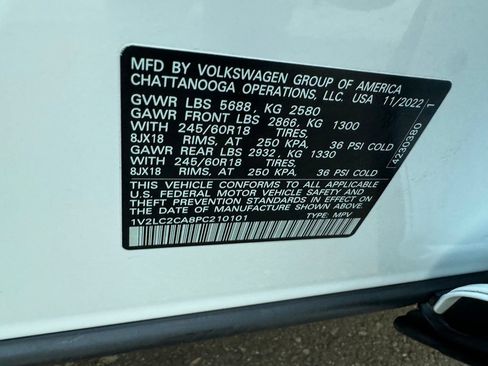 Used 2023 Volkswagen Atlas Cross Sport SE AWD/4WD image 26