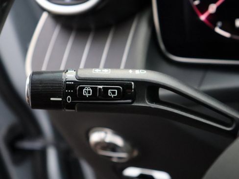 Certified 2024 Mercedes-Benz GLC 300 4MATIC image 35