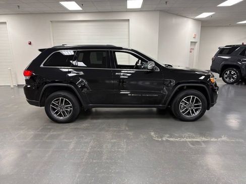 Used 2022 Jeep Grand Cherokee Limited AWD/4WD image 8