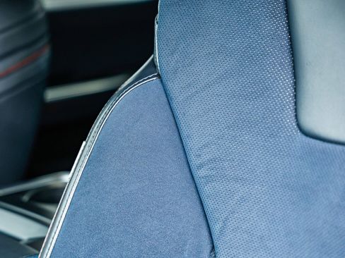 Used 2022 Ford F150 Raptor w/ Raptor 37 Performance Package image 28