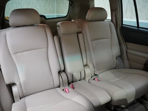 Used 2008 Toyota Highlander Sport image 33