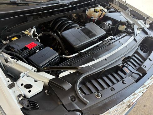 Used 2023 GMC Yukon Denali AWD/4WD image 22
