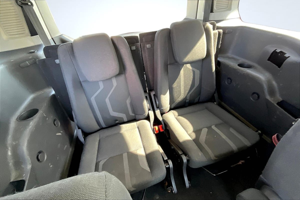 Used 2016 Ford Transit Connect XLT FWD image 24