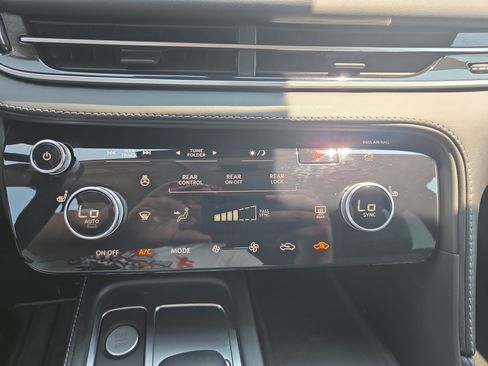 Used 2024 INFINITI QX60 Pure AWD/4WD image 14