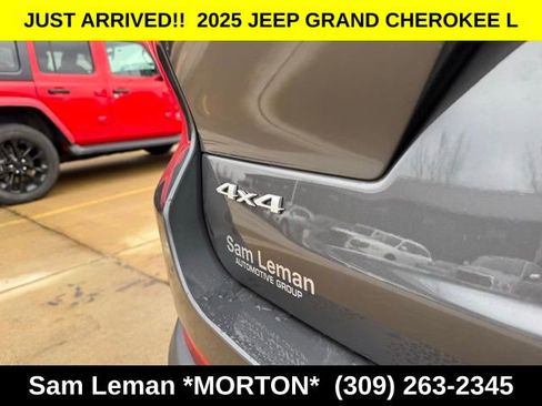 New 2025 Jeep Grand Cherokee L Laredo w/ Luxury Tech Group I image 7