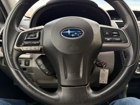 Used 2016 Subaru Forester 2.5i Premium image 12