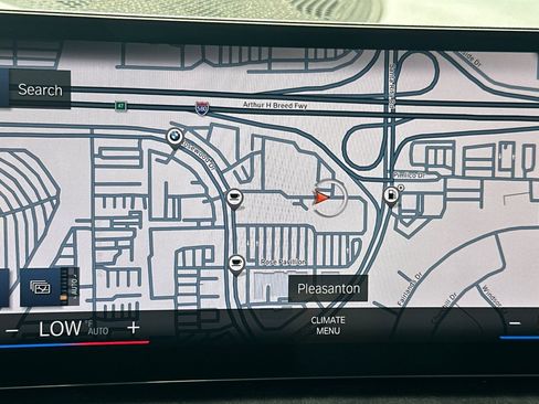 Certified 2023 BMW X7 xDrive40i w/ Premium Package AWD/4WD image 23